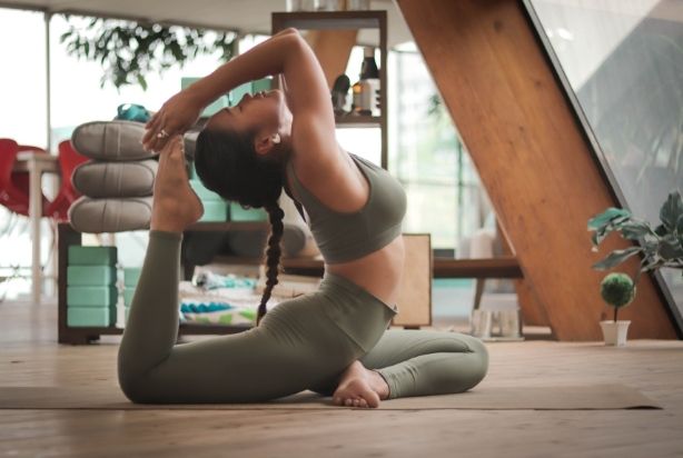 O Yoga ajuda na flexibilidade