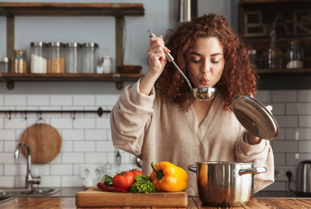 Receita de sopa: 5 opções saborosas para fazer em casa