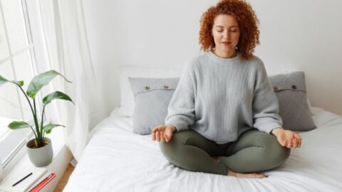 Meditação para dormir: 3 técnicas para descansar a mente